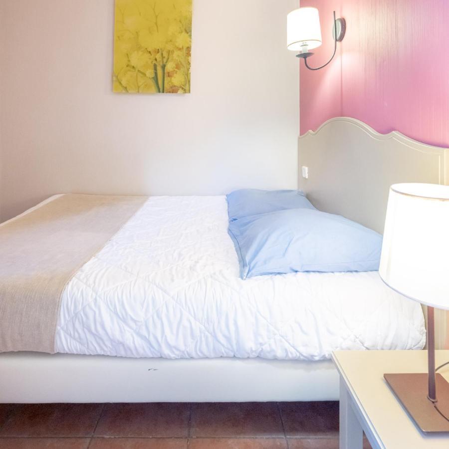 Residence Pierre & Vacances Les Rives De Cannes Mandelieu Bagian luar foto