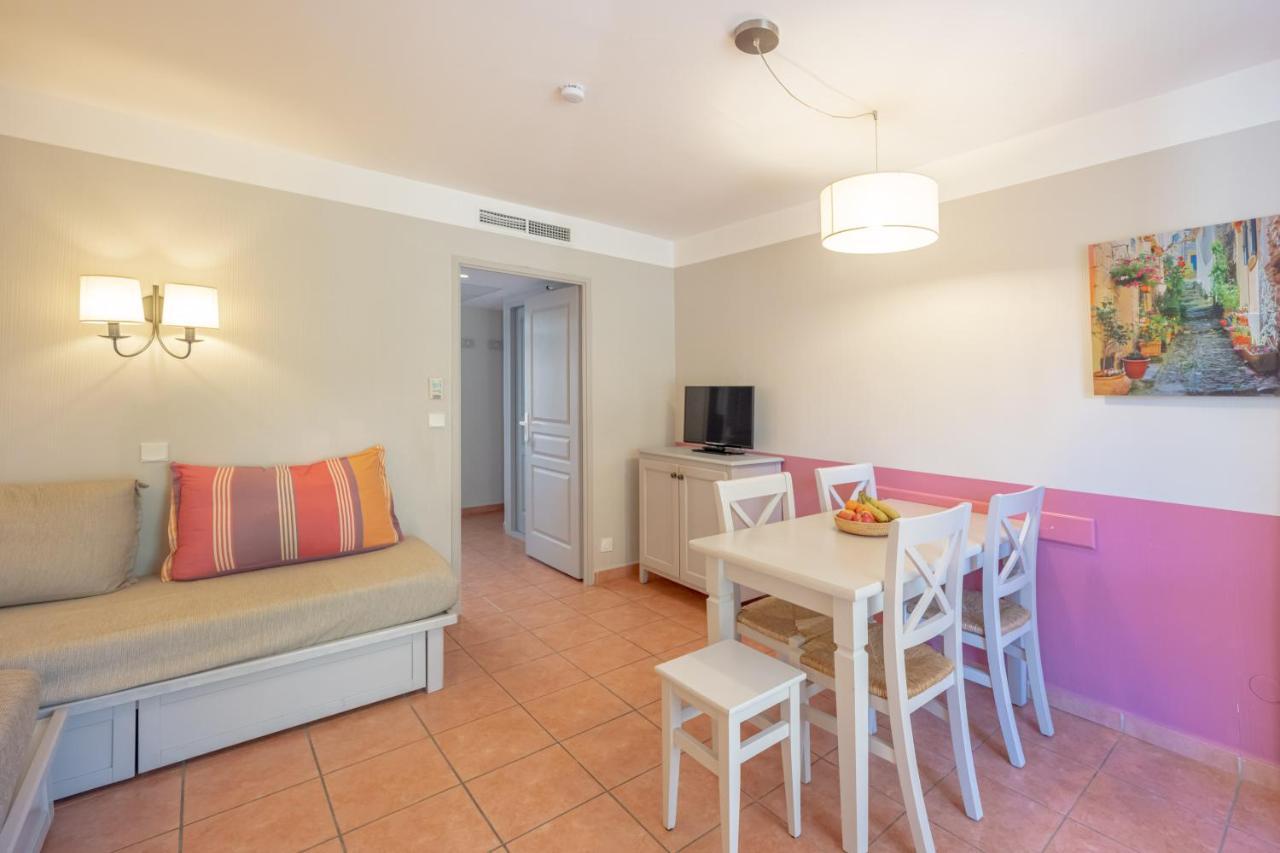 Residence Pierre & Vacances Les Rives De Cannes Mandelieu Bagian luar foto