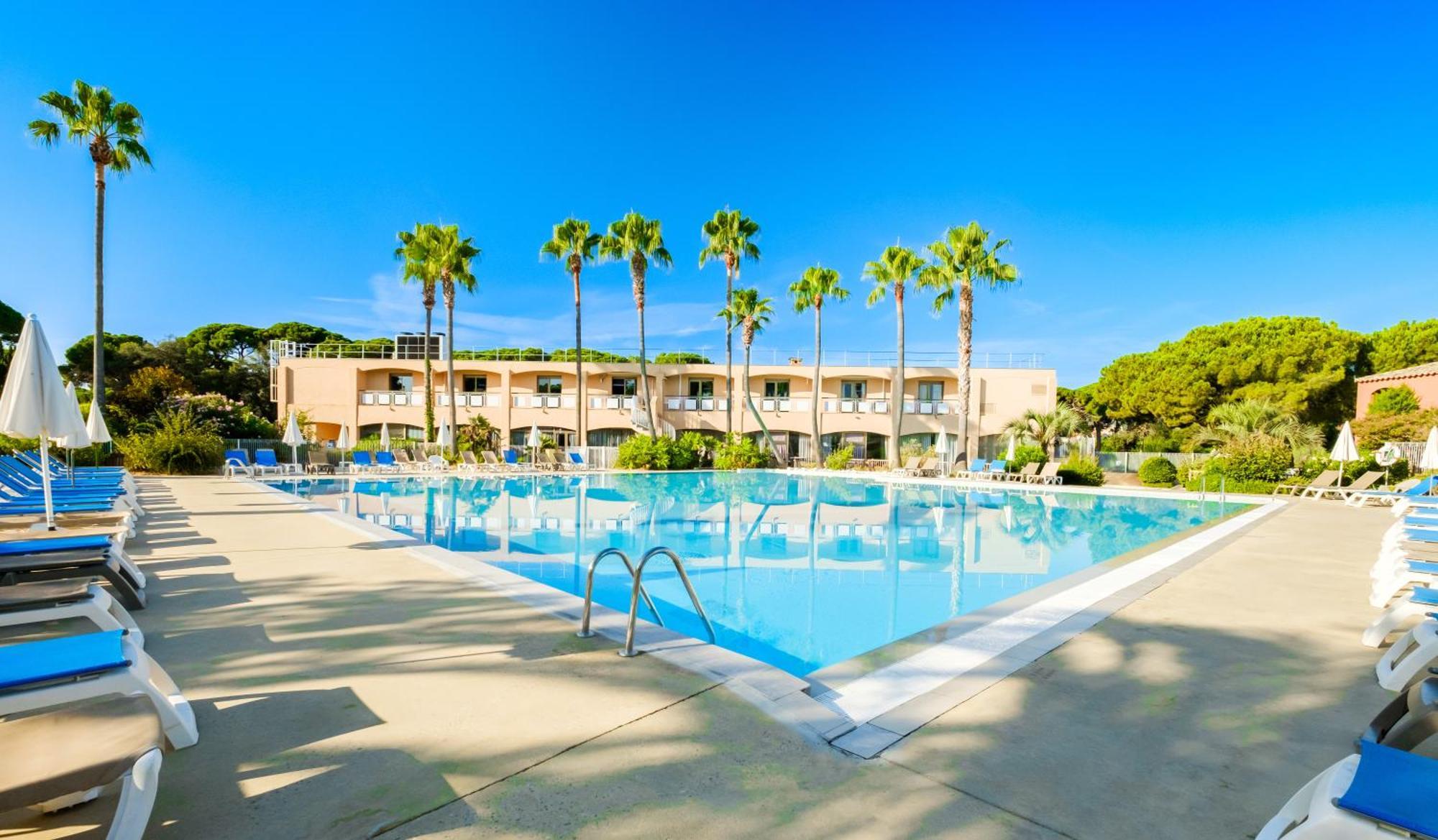 Residence Pierre & Vacances Les Rives De Cannes Mandelieu Bagian luar foto
