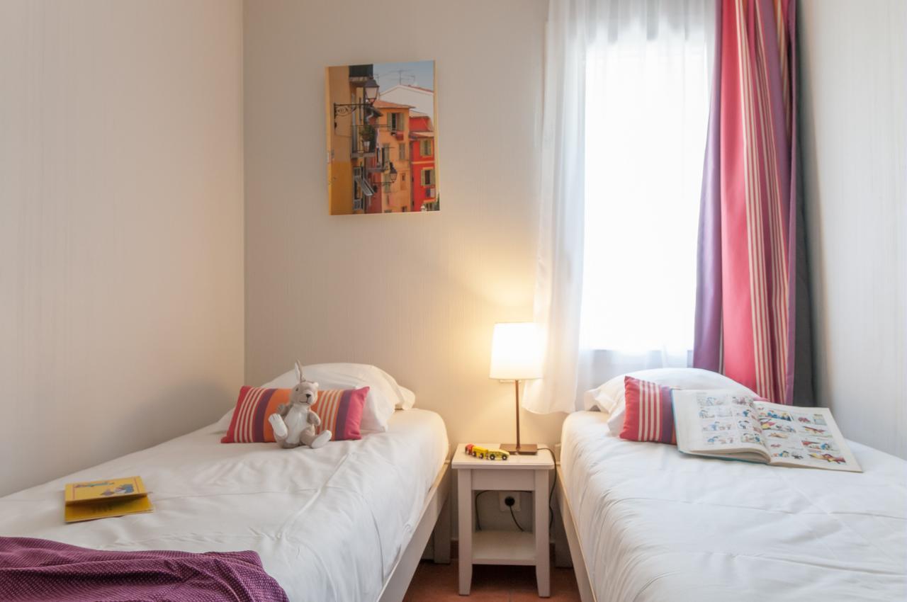 Residence Pierre & Vacances Les Rives De Cannes Mandelieu Ruang foto