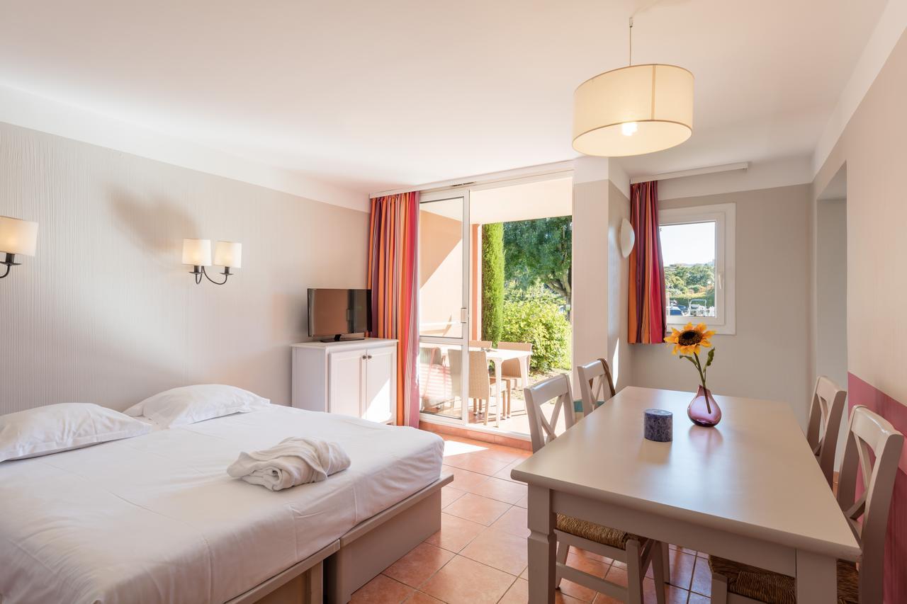 Residence Pierre & Vacances Les Rives De Cannes Mandelieu Ruang foto