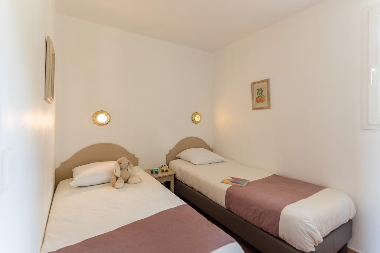 Residence Pierre & Vacances Les Rives De Cannes Mandelieu Ruang foto