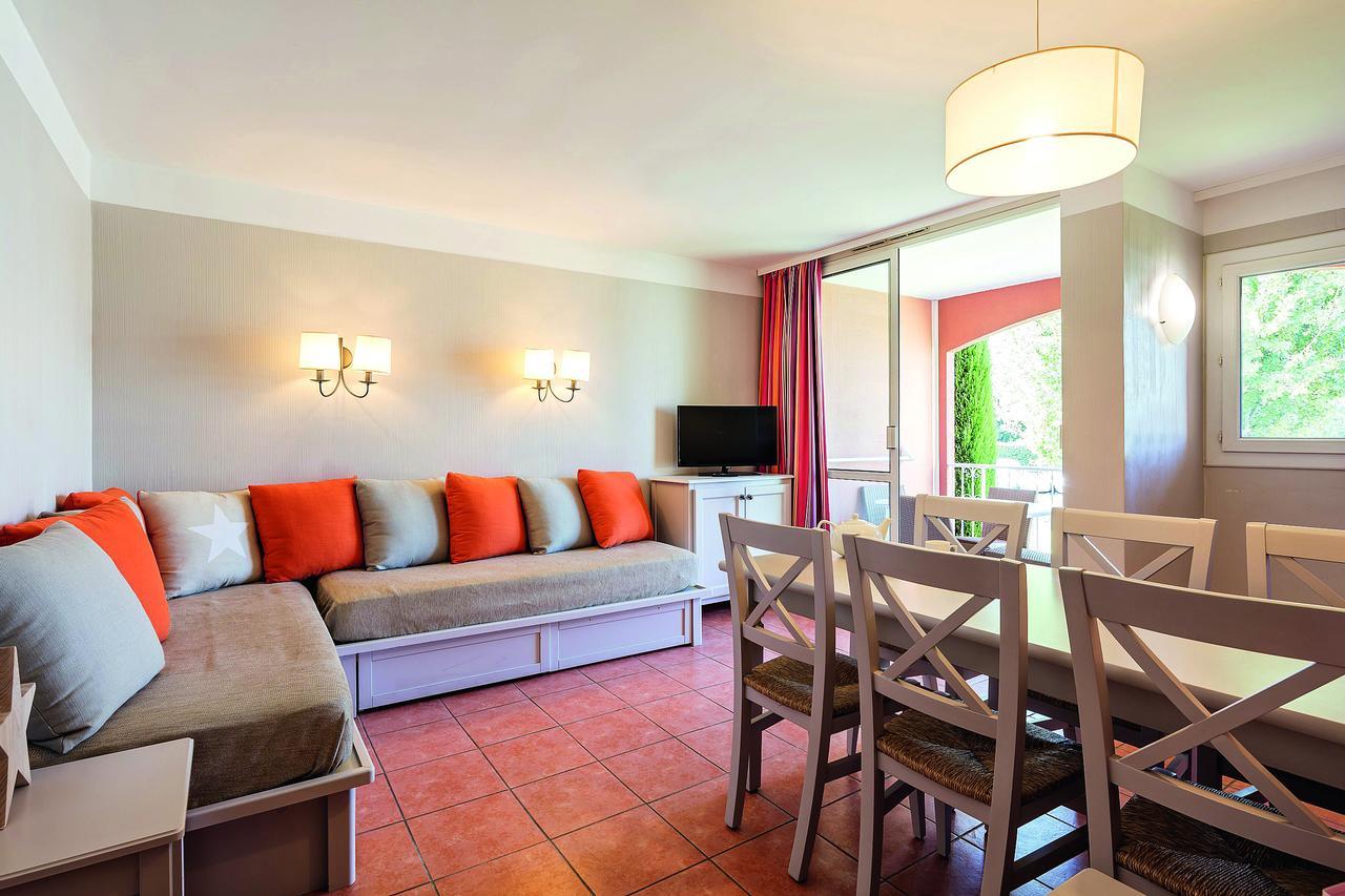 Residence Pierre & Vacances Les Rives De Cannes Mandelieu Bagian luar foto
